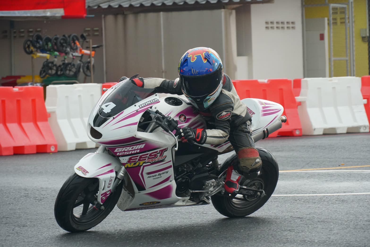 EEST NJT Racing Bike in action