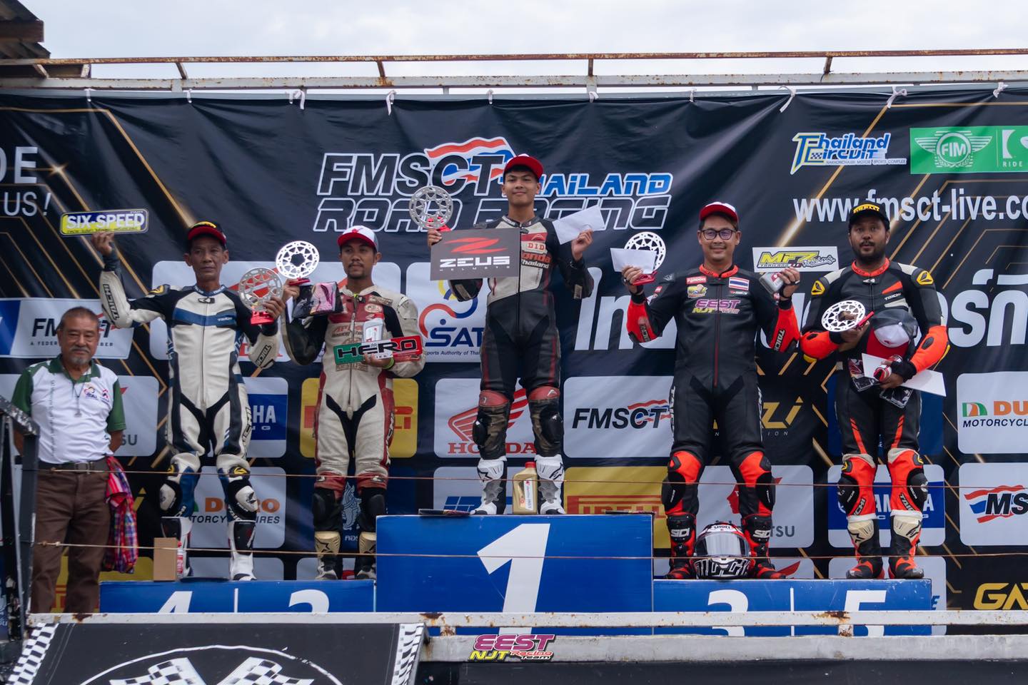 โค้ชบอลฝึกซ้อมนักแข่ง EEST NJT / Coach Ball training EEST NJT racers
